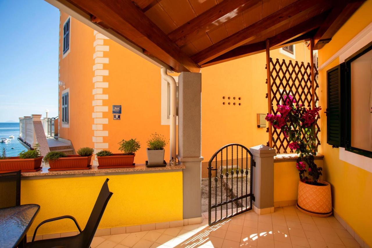 Casa Santo E Albina Rabac Villa Exteriör bild